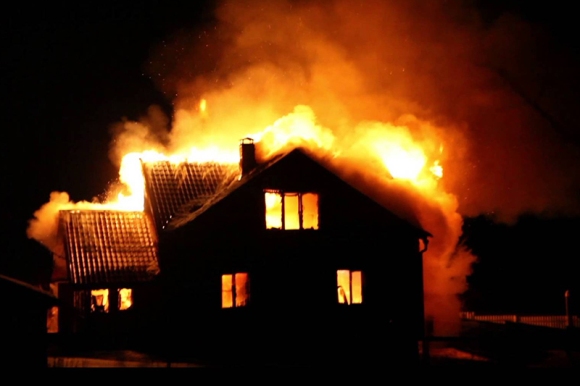 Сгорел дом